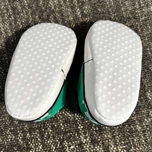 Vans Style Checkerboard Slip On Infant Slippers - Picture 3 of 5